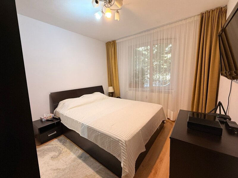 Dristor, Laborator, inchiriere  ap. 3 camere dec