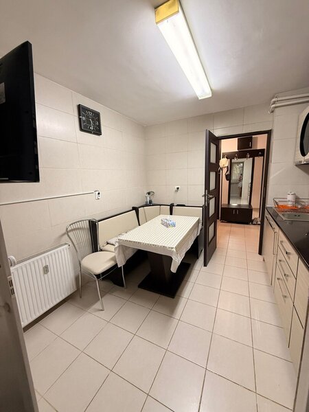 Dristor, Laborator, inchiriere  ap. 3 camere dec